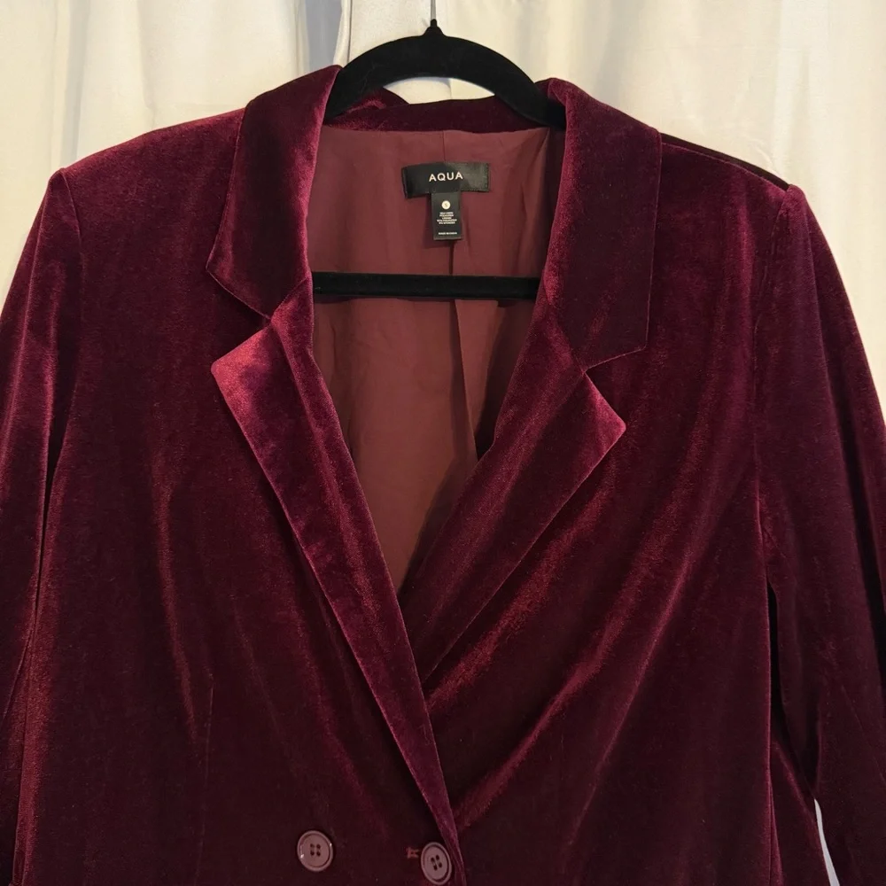 AQUA Cranberry Velvet Blazer Women’s Small Holiday Party Jacket Festive Rich Red - Picture 4 of 10